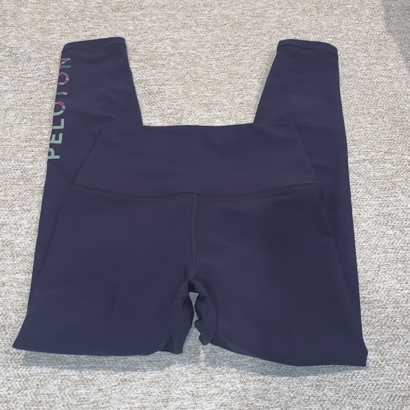 Peloton Leggings - Picture 2 of 5